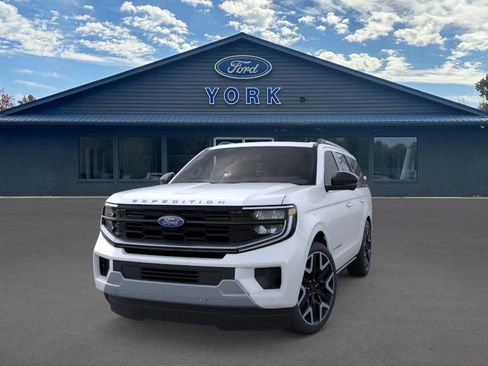 New 2025 Ford Expedition Platinum w/ Platinum Ultimate Package image 2