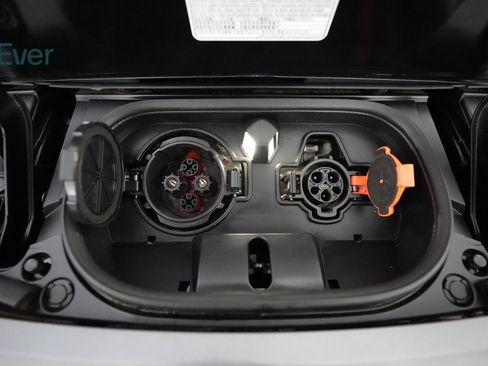 Used 2023 Nissan Leaf SV Plus image 23