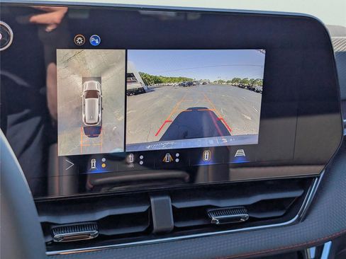 New 2026 Chevrolet Equinox RS w/ Safety and Technology Package FWD image 14