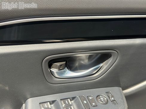 Certified 2023 Honda Pilot Sport image 20