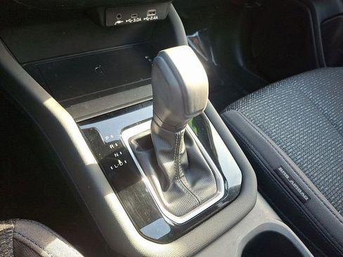 Certified 2025 Subaru Forester Premium image 15