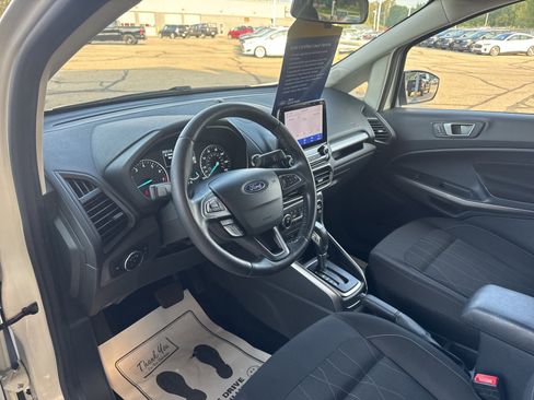 Certified 2020 Ford EcoSport SE w/ SE Convenience Package image 23