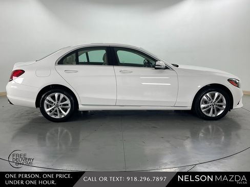 Used 2020 Mercedes-Benz C 300 4MATIC Sedan image 5