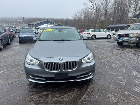 Used 2011 BMW 550i Gran Turismo xDrive image 2