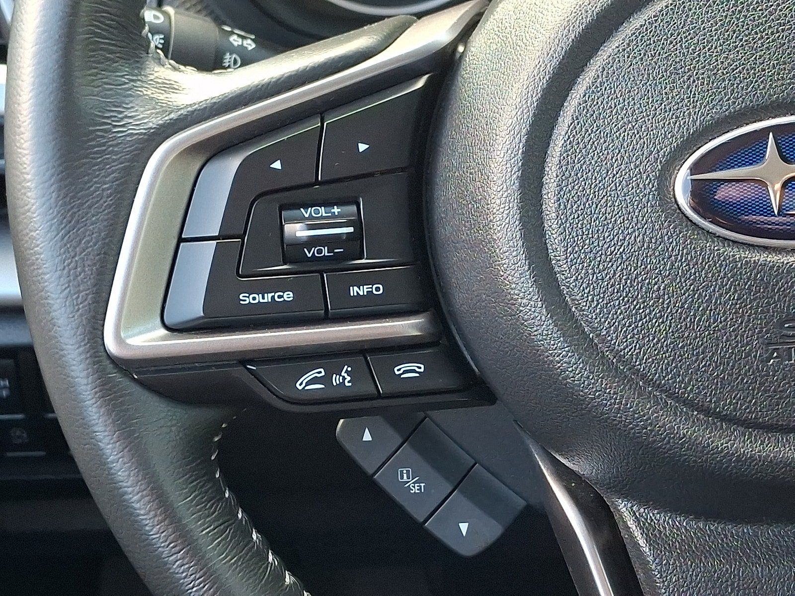Used 2021 Subaru Forester Premium AWD/4WD image 21