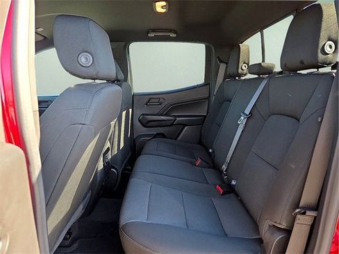 Used 2024 Chevrolet Colorado Trail Boss w/ Technology Package image 13