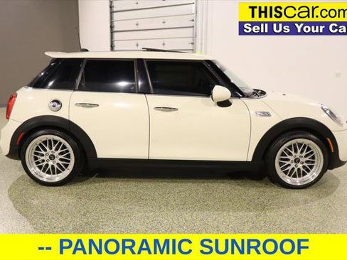 Used 2016 MINI Cooper S image 8