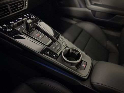 Used 2025 Porsche 911 Carrera S image 23