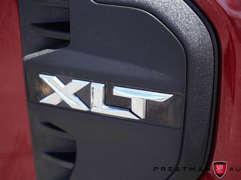 Used 2025 Ford Ranger XLT w/ Chrome Accent Package AWD/4WD image 4