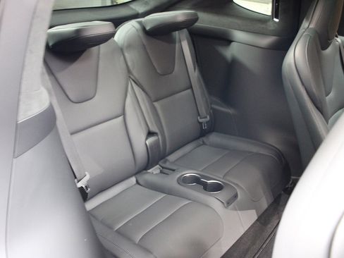 Used 2023 Tesla Model X image 36