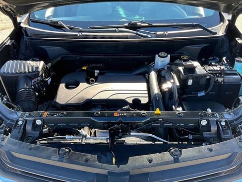 Used 2018 Chevrolet Equinox LS image 27