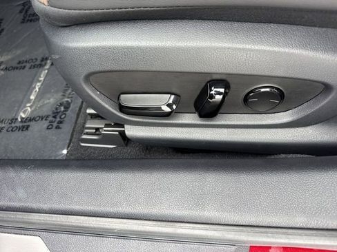 Certified 2025 Lexus ES 350 w/ Premium Package FWD image 12