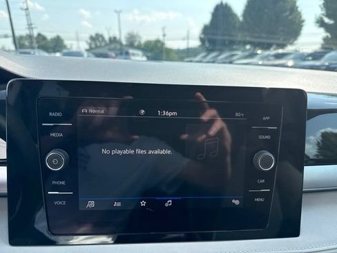 New 2026 Volkswagen Taos SE AWD/4WD image 18