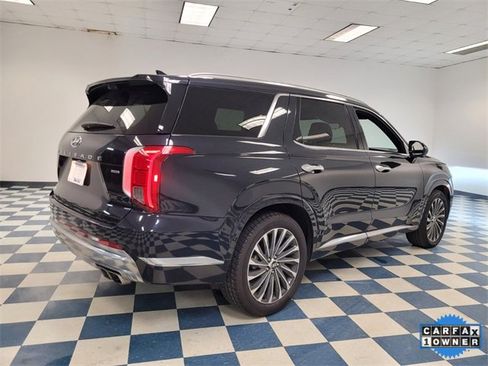 Used 2024 Hyundai Palisade Calligraphy image 8
