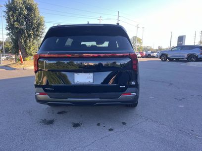 Used 2025 Kia Carnival SX w/ SX Dark Edition Package