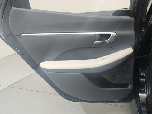 Used 2024 Hyundai Sonata SEL FWD image 22