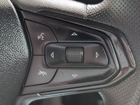 Used 2023 Chevrolet TrailBlazer LT FWD image 28