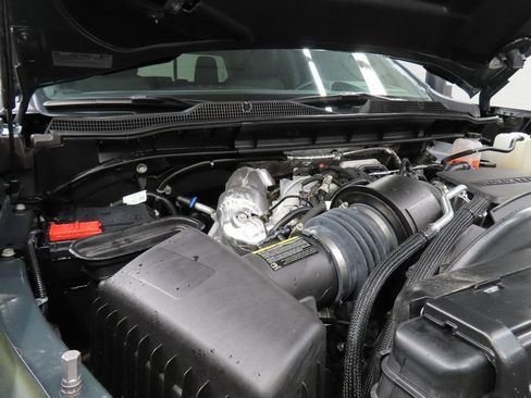 Used 2025 Chevrolet Silverado 2500 LTZ w/ Trail Boss Package image 27