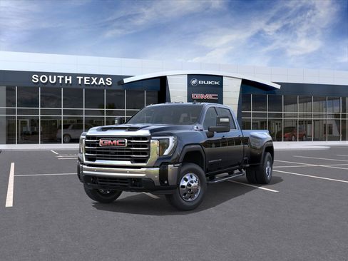 New 2026 GMC Sierra 3500 SLE image 8