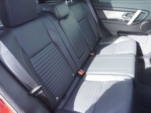 Used 2025 Land Rover Discovery Sport Dynamic SE image 27