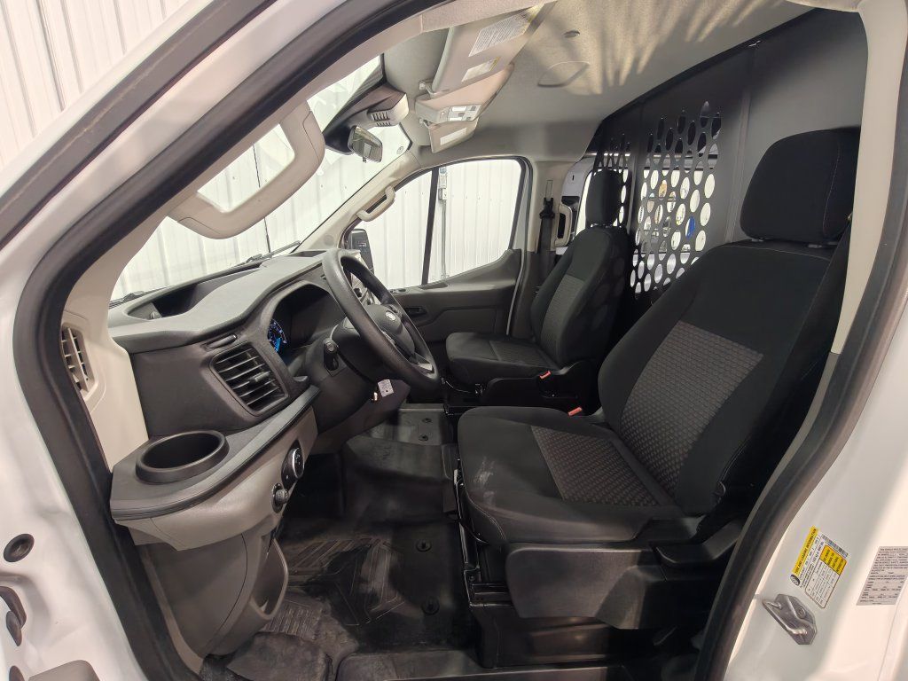 Used 2025 Ford Transit 250 Low Roof w/ Exterior Upgrade Package RWD image 26