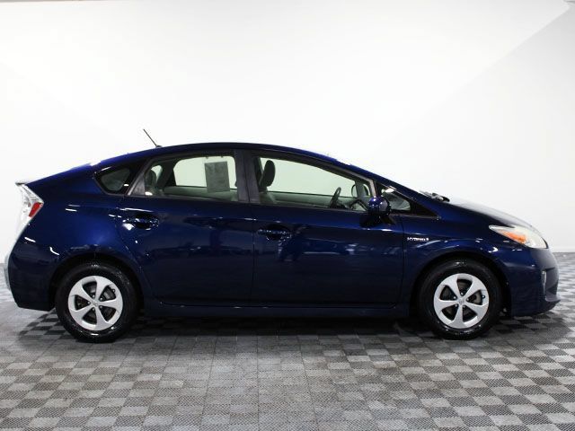 Used 2014 Toyota Prius Two FWD image 7