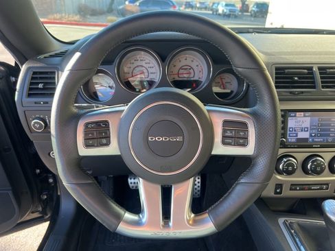 Used 2013 Dodge Challenger SRT8 w/ Harman Kardon Audio Group image 12