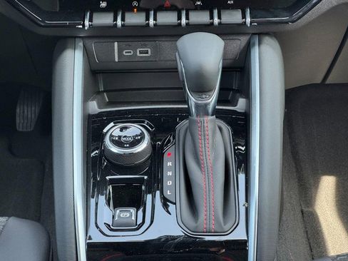 New 2025 Chevrolet Colorado Z71 w/ Midnight Edition image 35