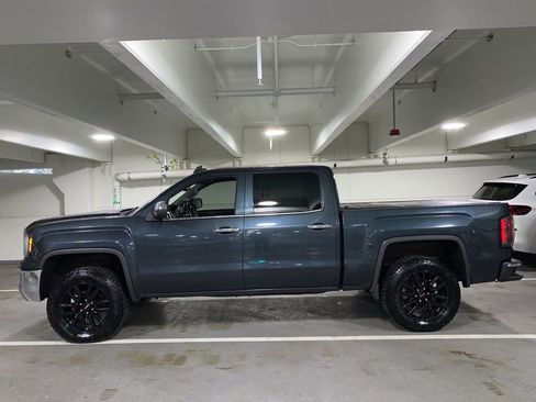 Used 2018 GMC Sierra 1500 SLT w/ SLT Premium Package AWD/4WD image 2