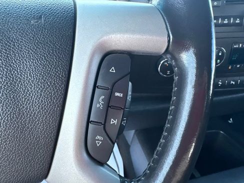 Used 2013 Chevrolet Silverado 2500 LT w/ Z71 Appearance Package AWD/4WD image 21