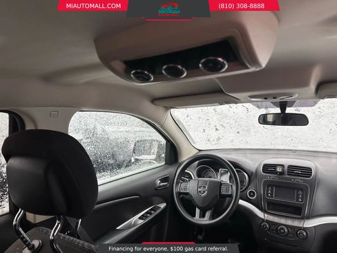 Used 2016 Dodge Journey SXT w/ Comfort/Convenience Group image 17