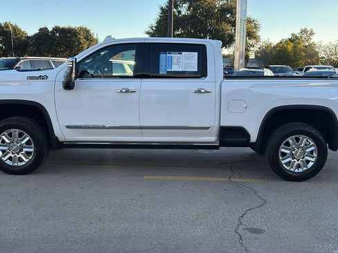Certified 2024 Chevrolet Silverado 2500 High Country w/ Technology Package image 4