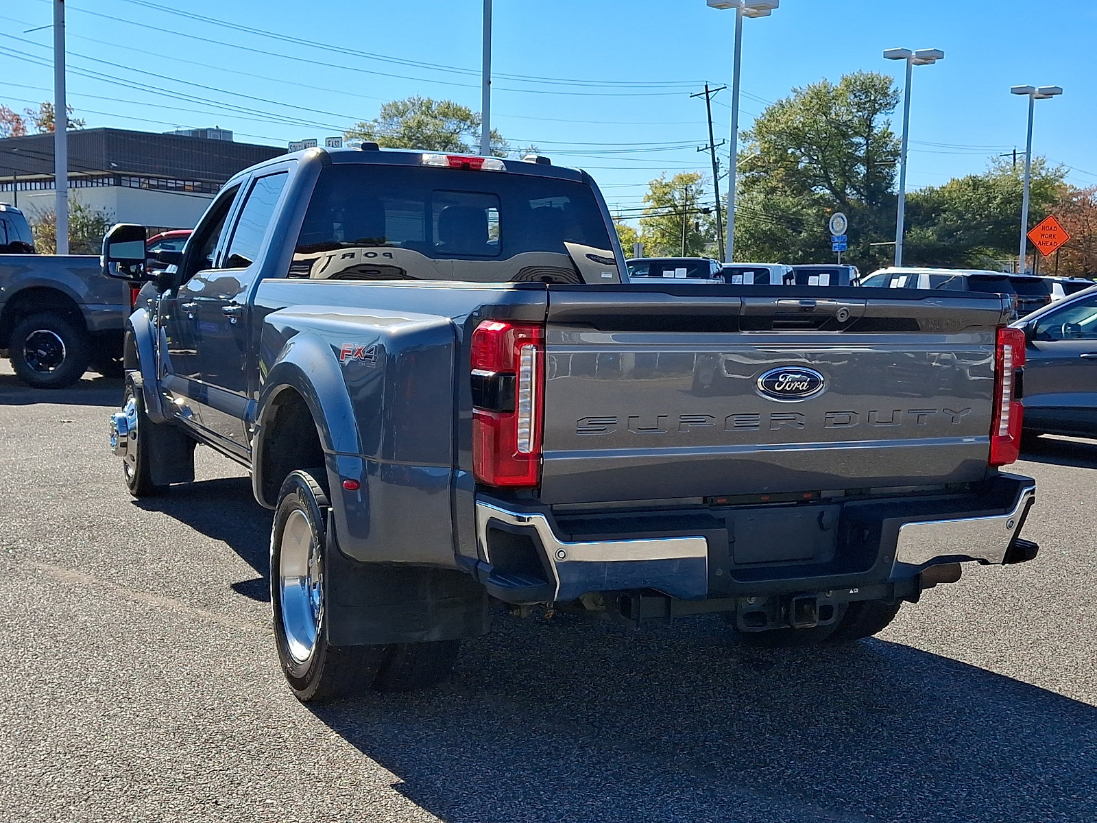Used 2025 Ford F450 Lariat w/ Lariat Ultimate Package AWD/4WD image 8