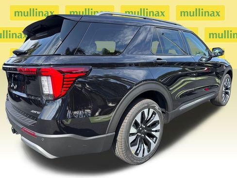 New 2026 Ford Explorer Platinum image 15