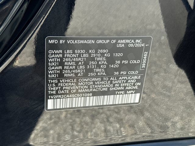 Used 2025 Volkswagen Atlas SEL Premium R-Line AWD/4WD image 30