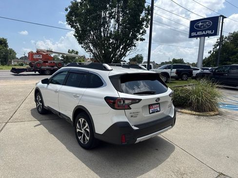 Used 2022 Subaru Outback Touring XT AWD/4WD image 5