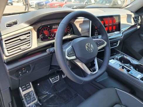 New 2025 Volkswagen Atlas SEL Premium R-Line AWD/4WD image 8
