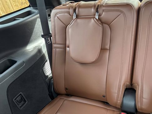 Used 2020 Lincoln Aviator Reserve w/ Elements Package Plus image 28