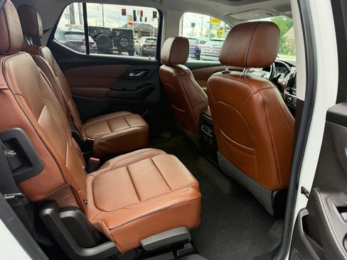 Used 2019 Chevrolet Traverse High Country AWD/4WD image 25