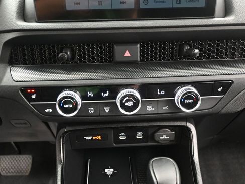 Used 2026 Honda CR-V Sport image 16