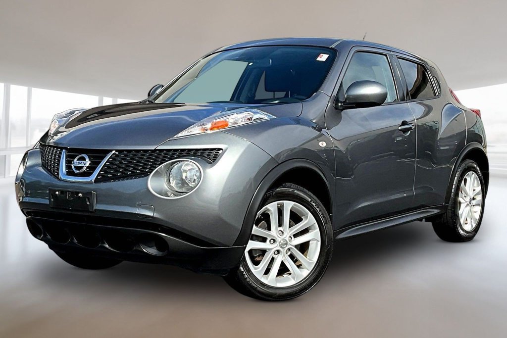 Used 2014 Nissan Juke SV w/ Navigation Package AWD/4WD image 3