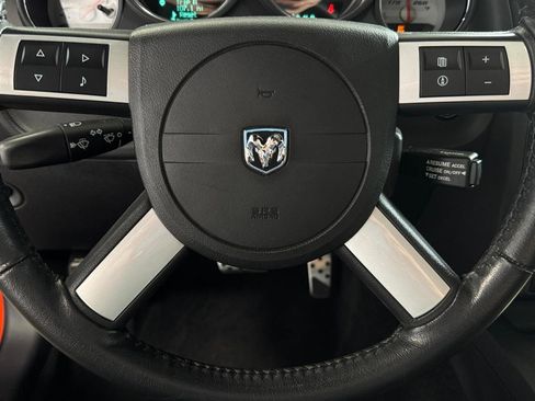 Used 2008 Dodge Challenger SRT8 RWD image 19