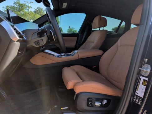Used 2026 BMW X6 M60i AWD/4WD image 17