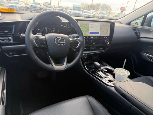 Used 2025 Lexus NX 350h AWD w/ Accessory Package (K3) image 5