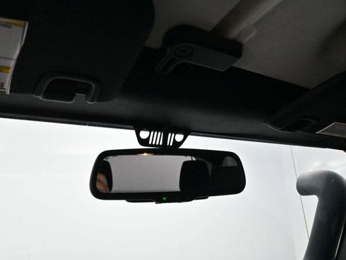 Used 2017 Jeep Wrangler Unlimited Sport w/ Quick Order Package 24S image 23