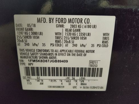 Used 2018 Ford Explorer XLT w/ Equipment Group 202A AWD/4WD image 33