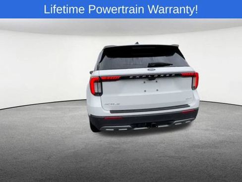 New 2026 Ford Explorer Active image 8