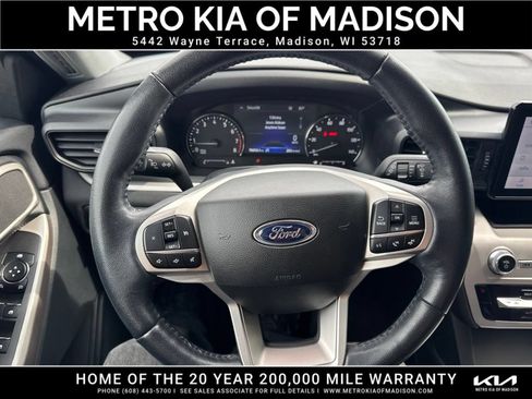 Used 2023 Ford Explorer XLT w/ Class IV Trailer Tow Package AWD/4WD image 19