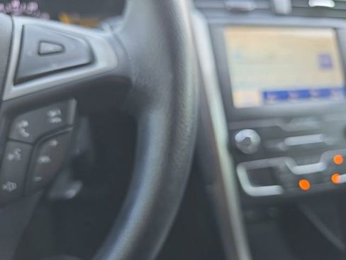 Used 2019 Ford Fusion SE image 31