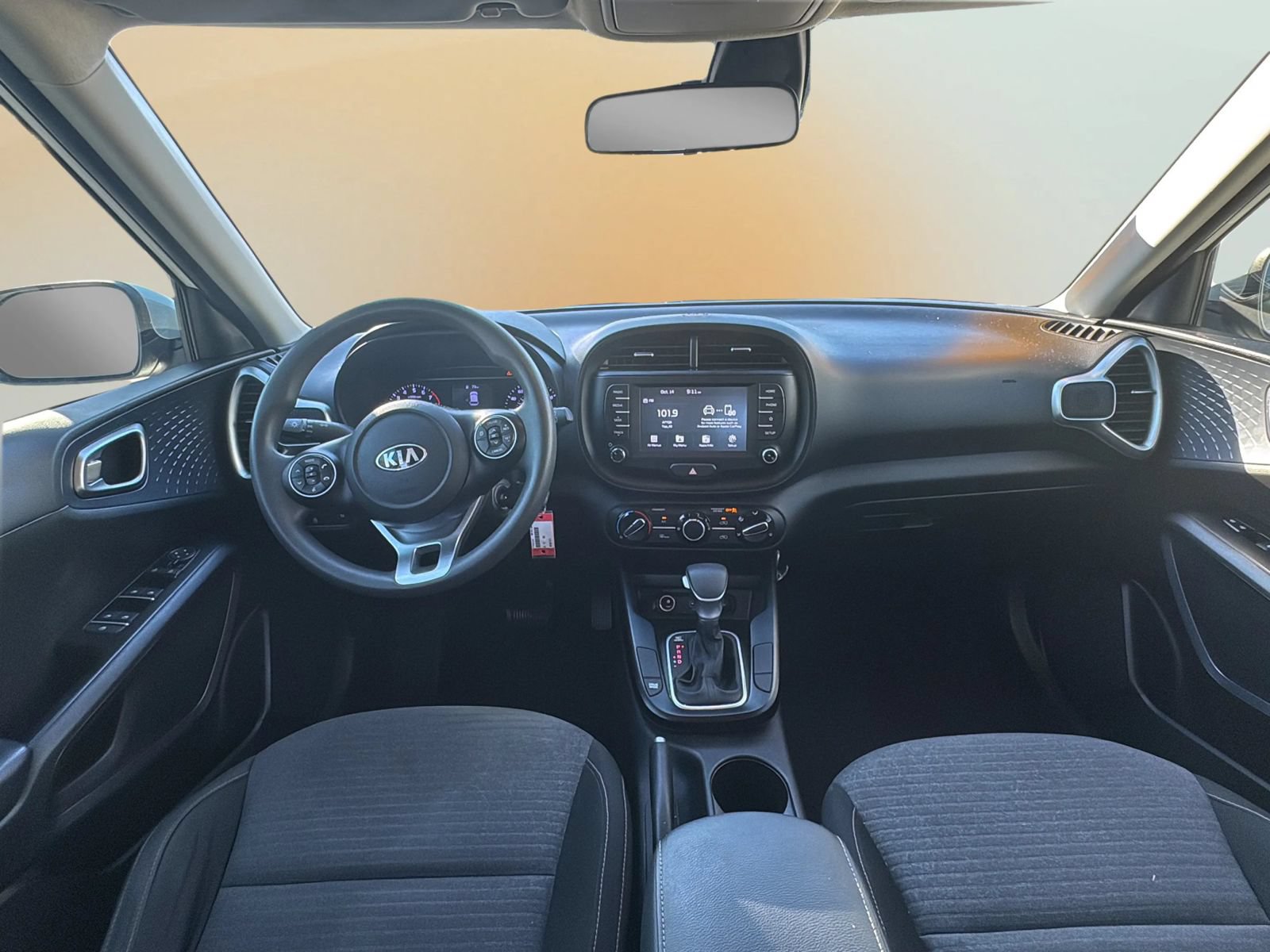Used 2020 Kia Soul S FWD image 13